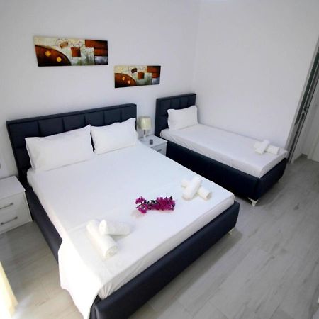 Hôtel Gusto Di Casa à Saranda Extérieur photo