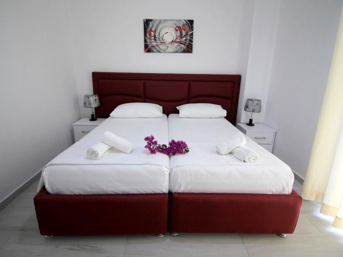 Hôtel Gusto Di Casa à Saranda Extérieur photo