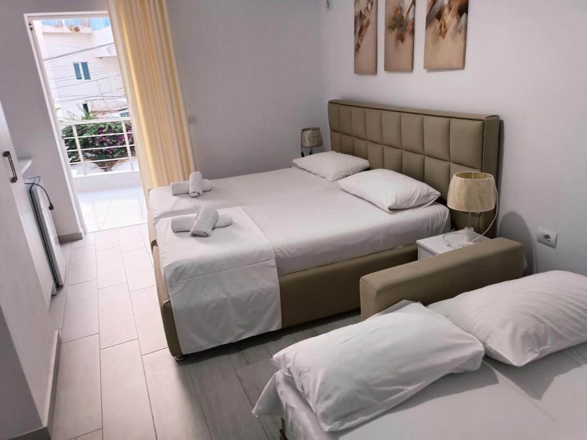 Hôtel Gusto Di Casa à Saranda Extérieur photo